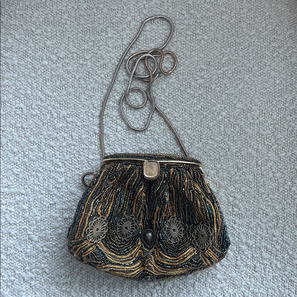 Elegant Beaded Evening Bag